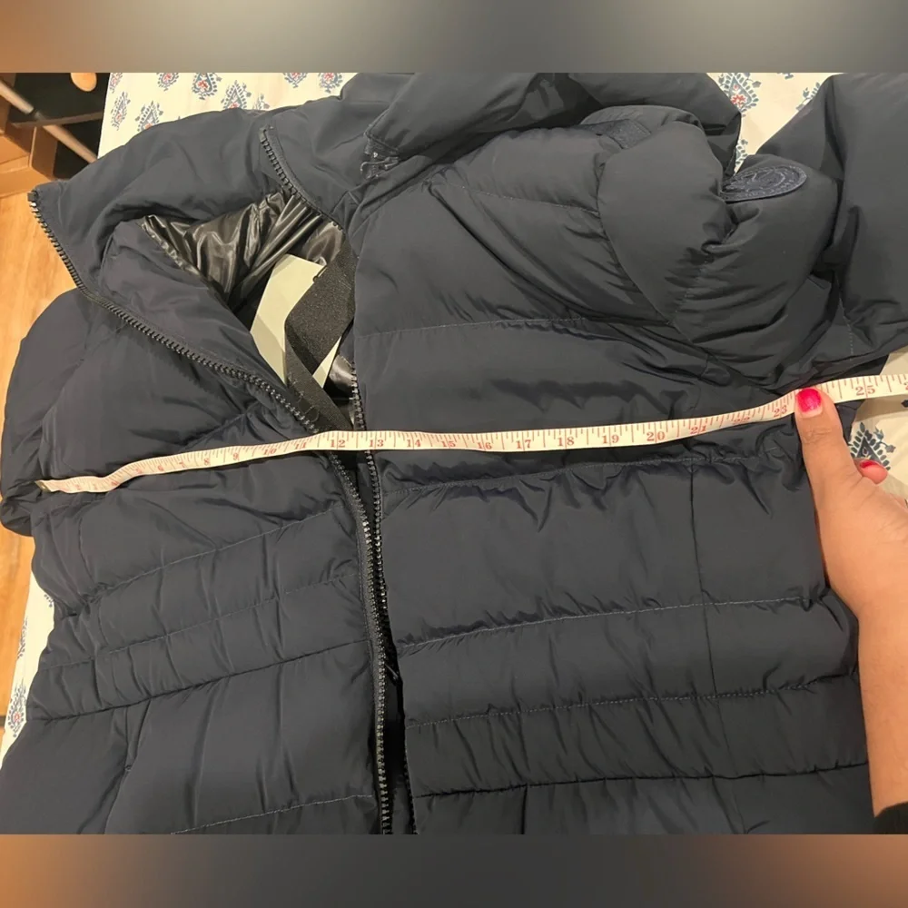CANADA GOOSE : Aurora Parka Women's Navy Puffer Coat